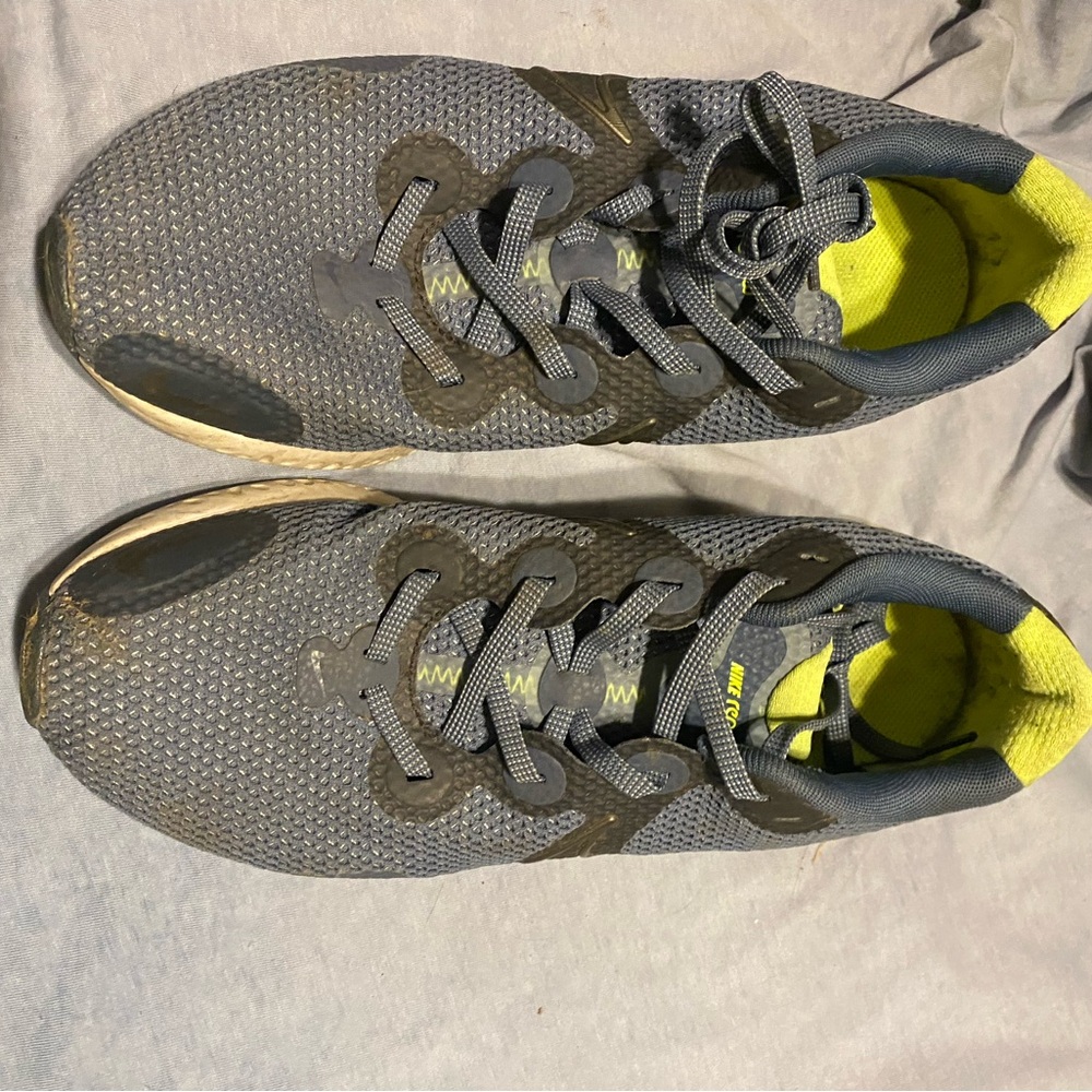 Nike Athletics Shoe
Make offer